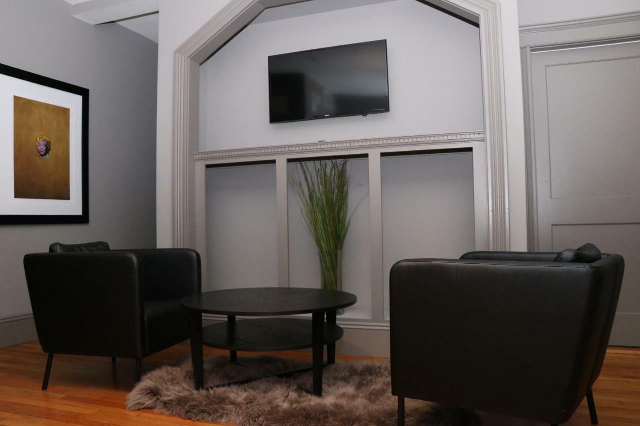 A Stylish Stay W/ A Queen Bed, Heated Floors.. #26 Бруклін Екстер'єр фото